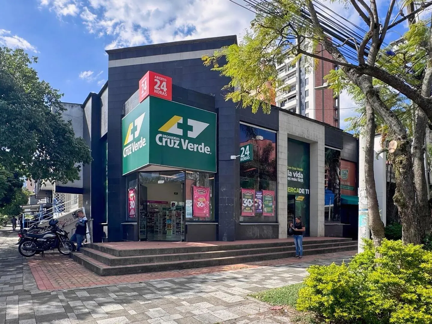 1Br Near Unicentro, Upb & 2Nd Parque Laureles Medellin Colombia
