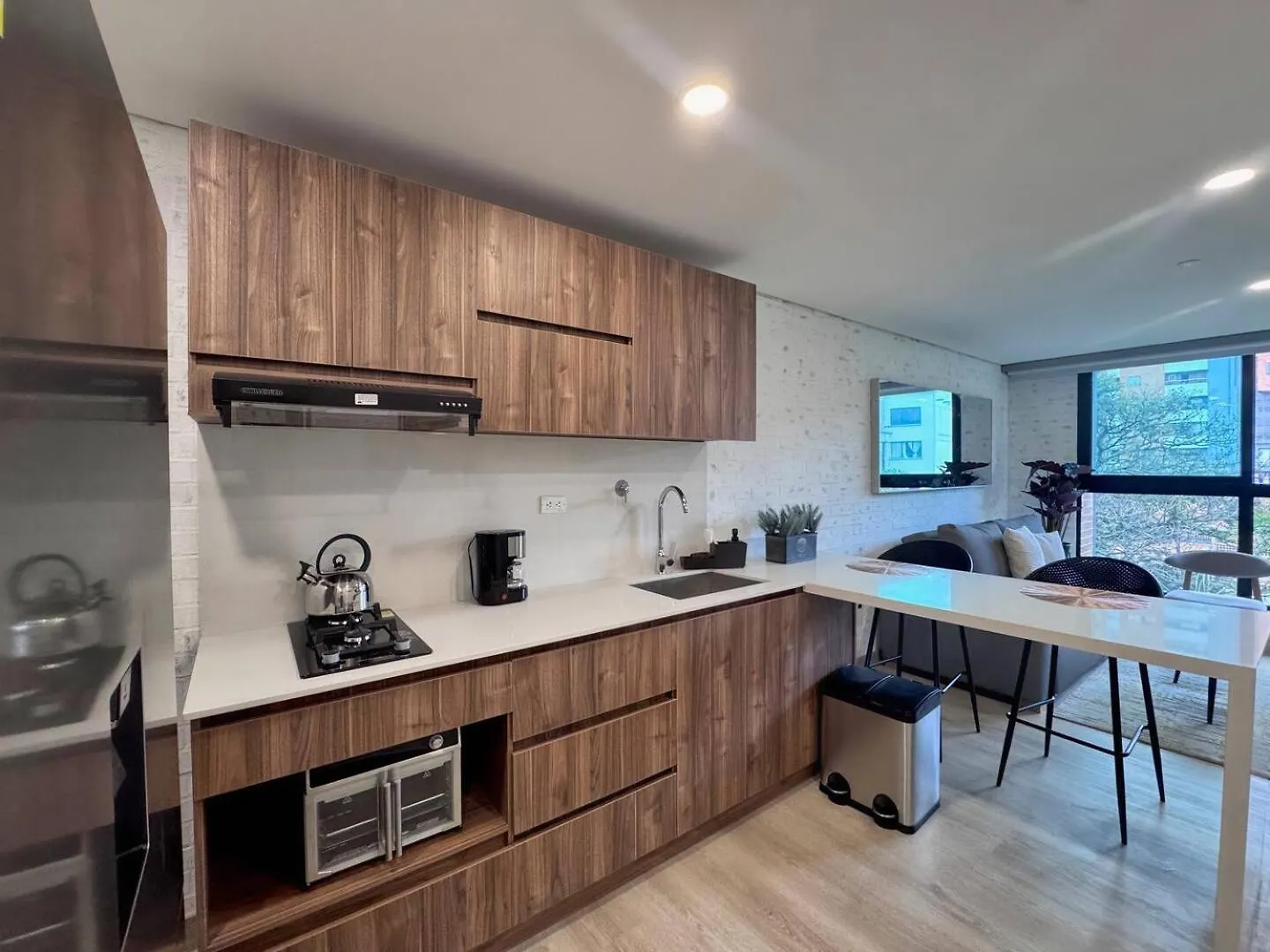 1Br Near Unicentro, Upb & 2Nd Parque Laureles Medellin 0*,  Colombia