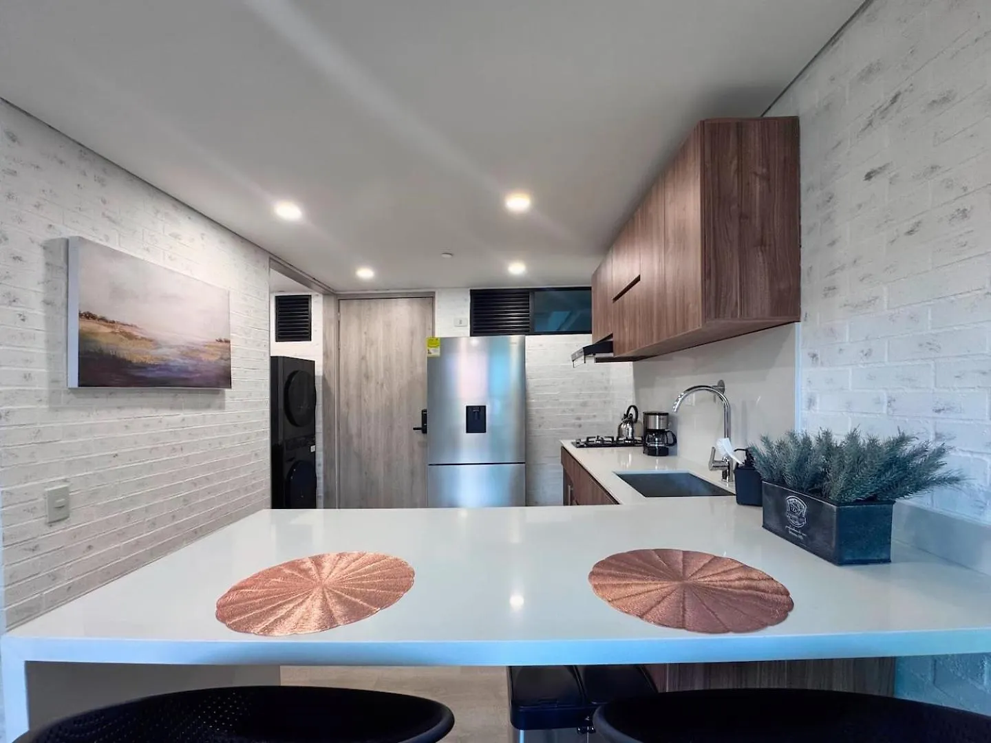 1Br Near Unicentro, Upb & 2Nd Parque Laureles Medellin